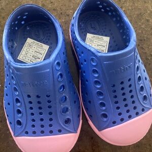 Native Kids Shoes - Blue and Pink